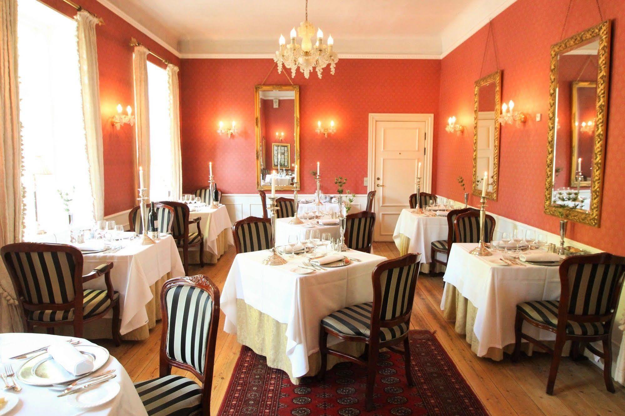 Sauntehus Castle Hotel Hornbaek Ngoại thất bức ảnh