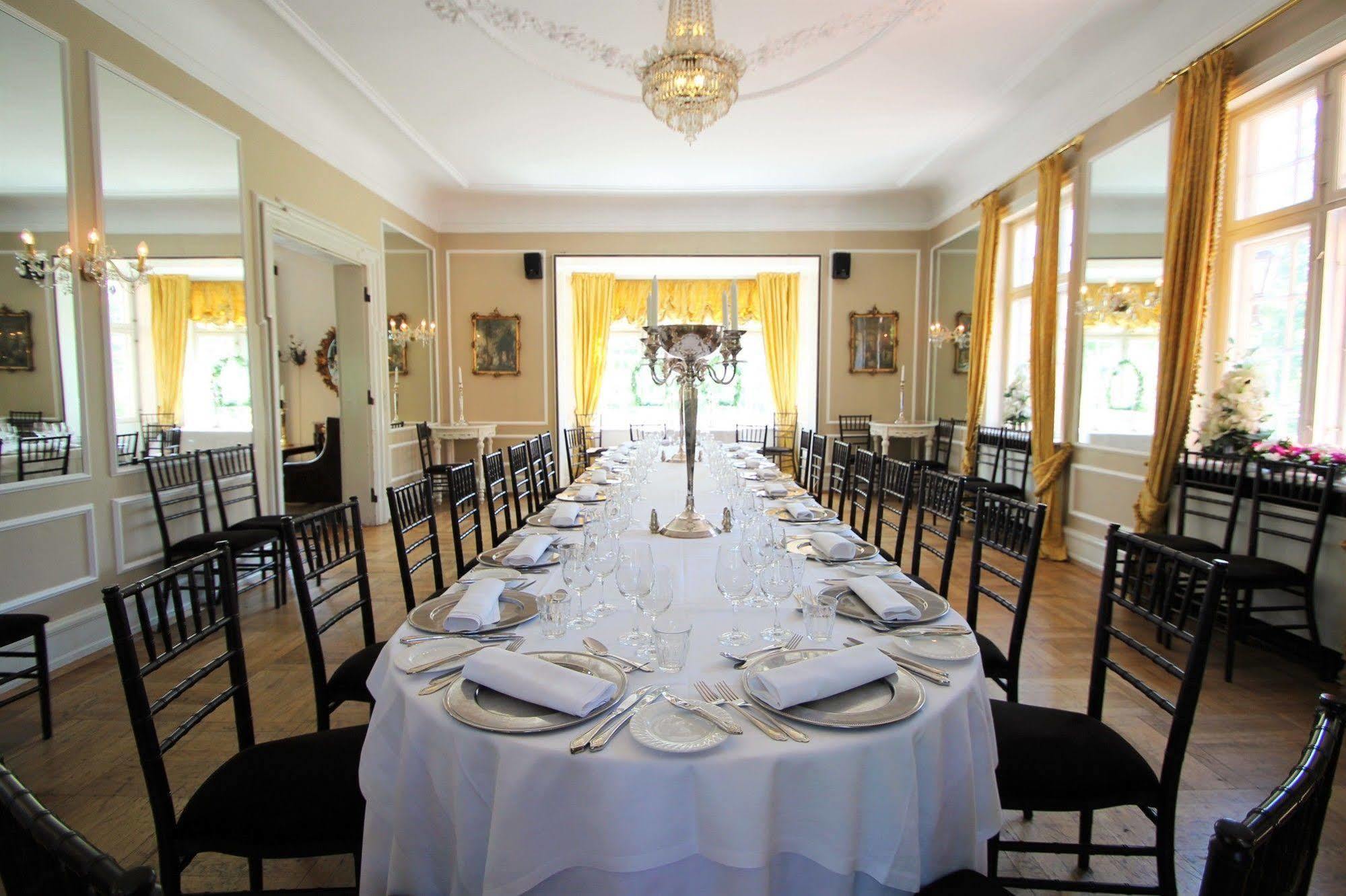 Sauntehus Castle Hotel Hornbaek Ngoại thất bức ảnh